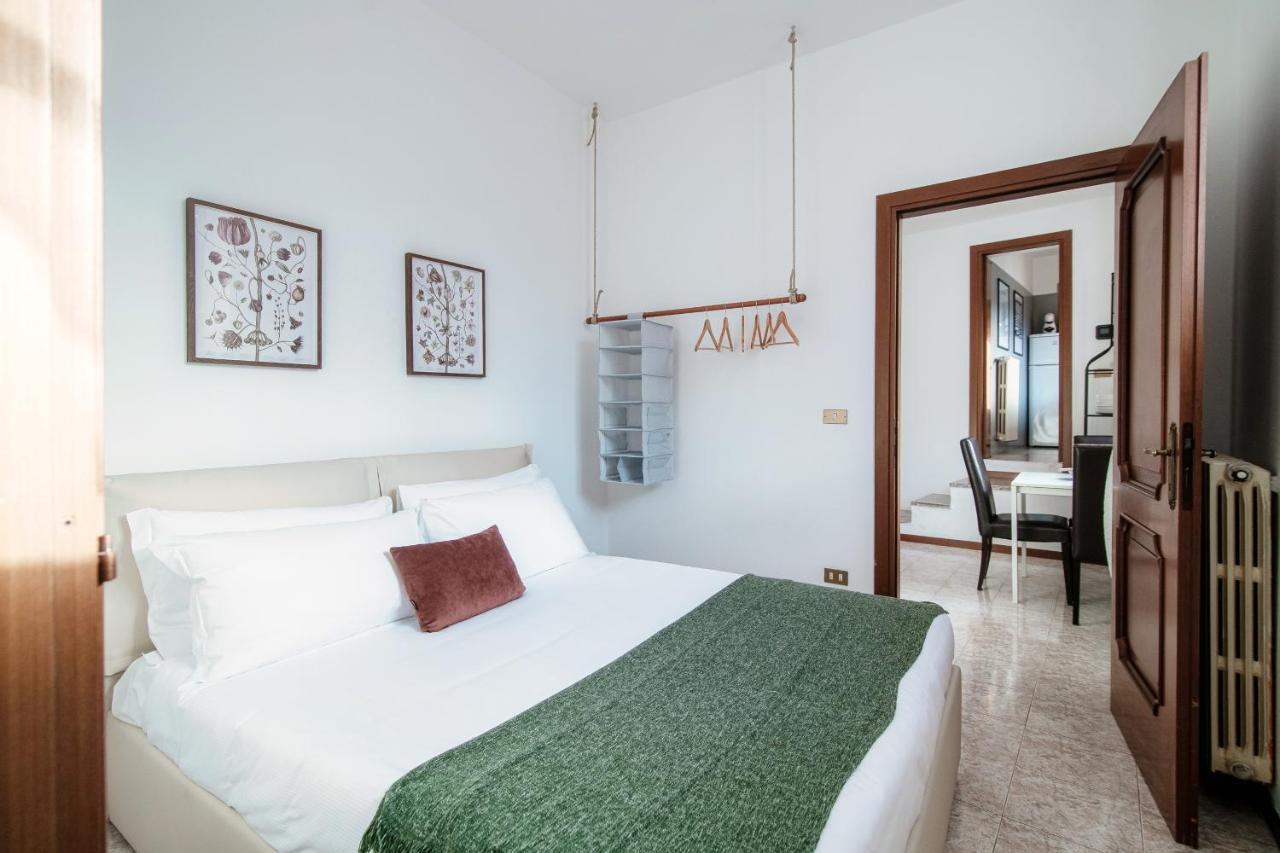 Apartment Piazza Roma By Quokka 360 - Historic Flat In The Centre Of Côme Esterno foto